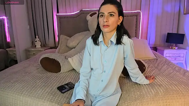 mariana  thompson online show from 20, 6, 2026