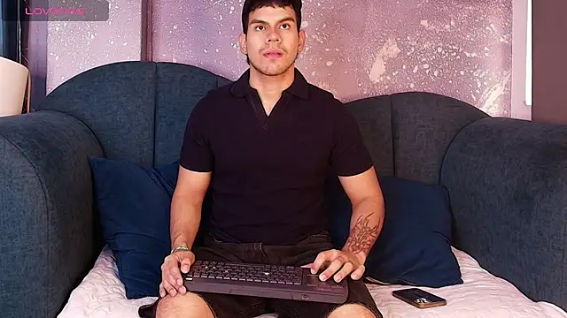 Derek Voss online show from 26, 6, 2026