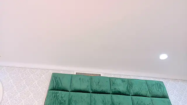 Elektradoll1 online show from 2, 5, 2026