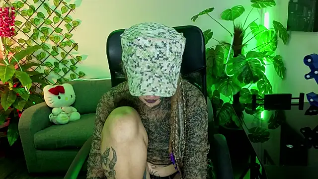 Lucy Doll8 online show from 16, 6, 2026