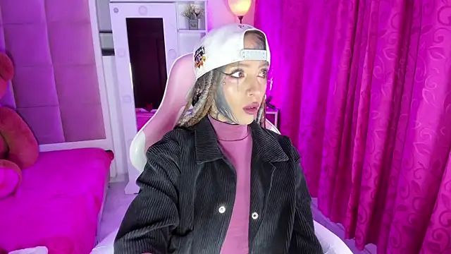 Lucy Doll8 online show from 30, 6, 2026