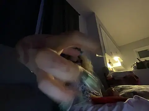 Badlilfantasy online show from 6, 5, 2026