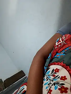 Tamil Hot HoneyBee online show from 9, 6, 2026