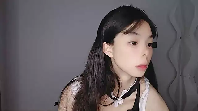 Snapshot of Zhizhi-99 chatting on 4, 7, 2026 Zhizhi-99 online show from 4, 7, 2026