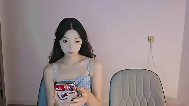 Snapshot of Zhizhi-99 chatting on 23, 5, 2026 Zhizhi-99 online show from 23, 5, 2026