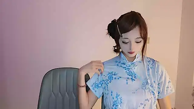 Snapshot of Zhizhi-99 chatting on 12, 6, 2026 Zhizhi-99 online show from 12, 6, 2026