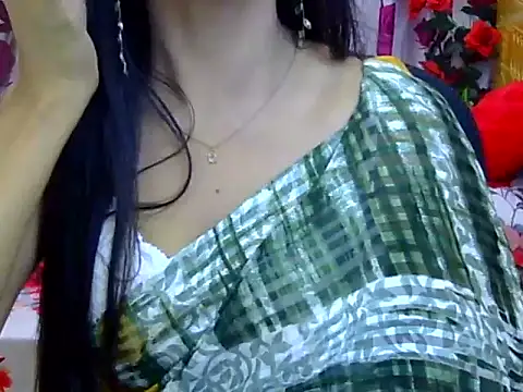 Alina Nur online show from 25, 7, 2026