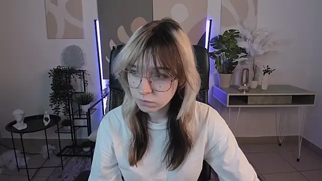 NyxCalderra online show from 3, 6, 2026