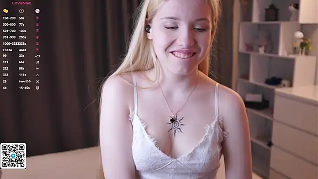 Sweet Love Lily online show from 17, 5, 2026