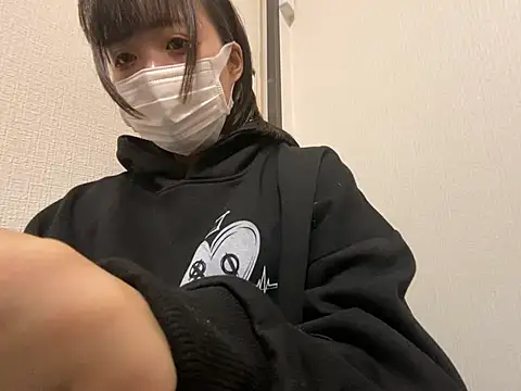 Snapshot of MaNaKa_55 chatting on 7, 5, 2026 MaNaKa 55 online show from 7, 5, 2026