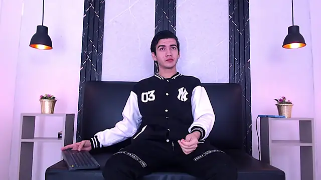 Feiccer Castquer online show from 10, 5, 2026