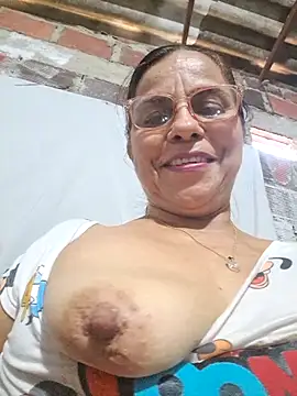 Snapshot of Sweet-Hot-Sucking chatting on 8, 5, 2026 Sweet-Hot-Sucking online show from 8, 5, 2026