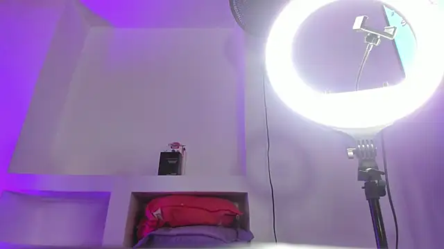 ThiagoSexy005 online show from 7, 7, 2026