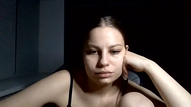 Snapshot of _Linsyy_ee_ chatting on 13, 5, 2026 Linsyy ee online show from 13, 5, 2026