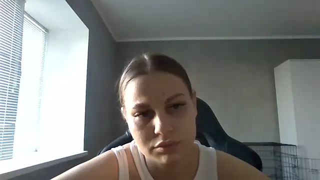 Snapshot of _Linsyy_ee_ chatting on 6, 5, 2026 Linsyy ee online show from 6, 5, 2026