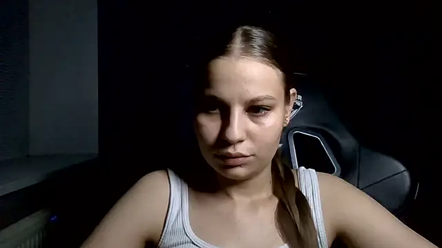 Snapshot of _Linsyy_ee_ chatting on 10, 5, 2026 Linsyy ee online show from 10, 5, 2026