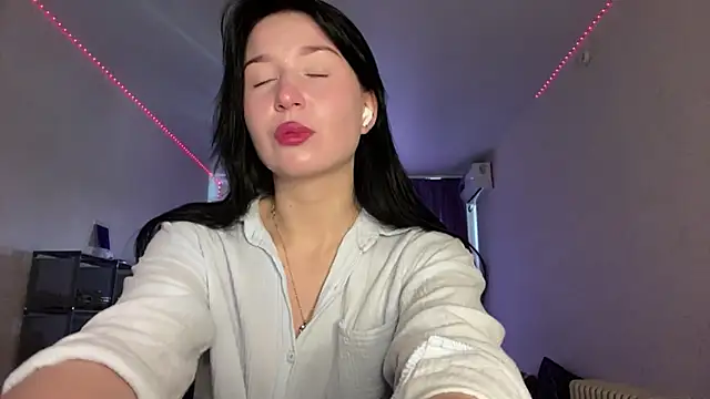 Snapshot of Necusharon chatting on 21, 5, 2026 Necusharon online show from 21, 5, 2026