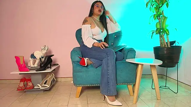 violett lii online show from 27, 5, 2026