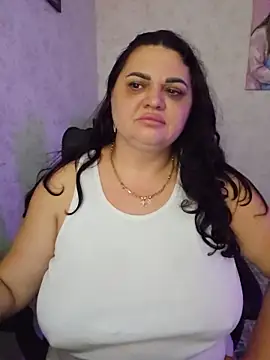 -CUTE-EVVIL- online show from 27, 5, 2026