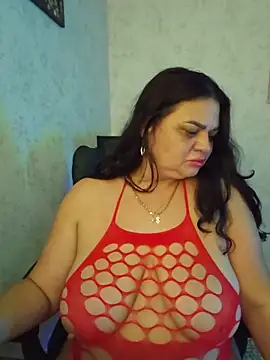 -CUTE-EVVIL- online show from 30, 5, 2026