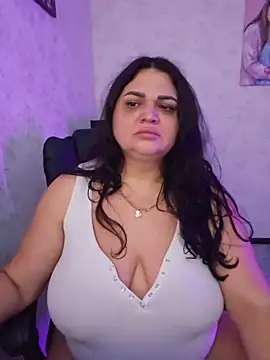 -CUTE-EVVIL- online show from 26, 5, 2026