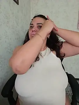 -CUTE-EVVIL- online show from 15, 7, 2026
