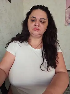 -CUTE-EVVIL- online show from 28, 6, 2026