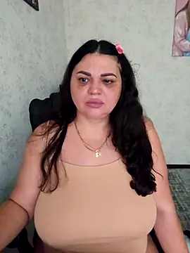 -CUTE-EVVIL- online show from 12, 5, 2026