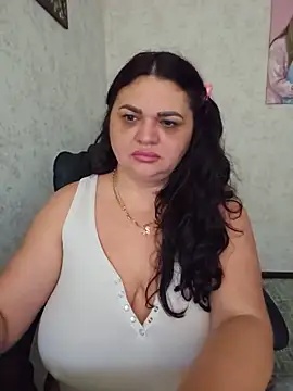-CUTE-EVVIL- online show from 27, 5, 2026