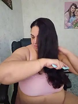 -CUTE-EVVIL- online show from 28, 5, 2026