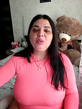-CUTE-EVVIL- online show from 28, 4, 2026
