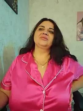 -CUTE-EVVIL- online show from 16, 6, 2026