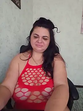-CUTE-EVVIL- online show from 31, 5, 2026