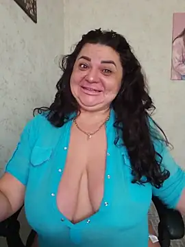 -CUTE-EVVIL- online show from 14, 6, 2026