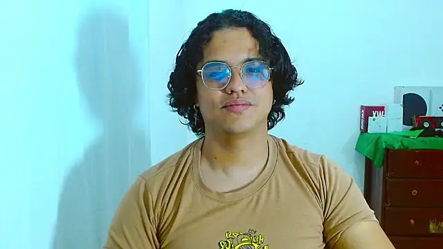 Diane exotic online show from 11, 7, 2026