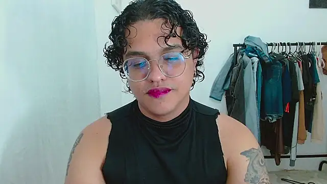 Diane exotic online show from 18, 5, 2026
