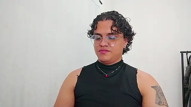 Diane exotic online show from 3, 5, 2026