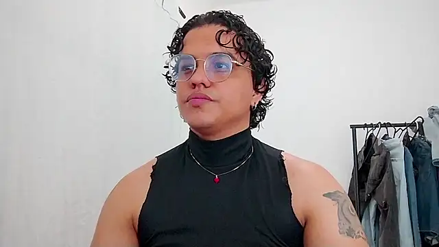 Diane exotic online show from 3, 5, 2026