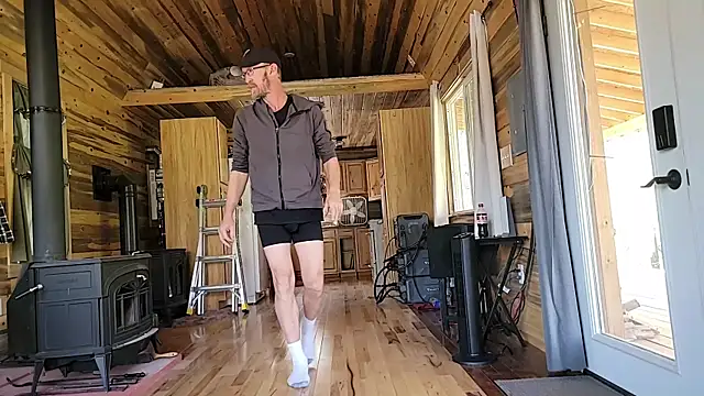 NakedCabinLife online show from 24, 4, 2026