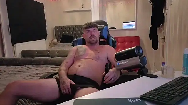 Naughtybihubbyxx online show from 3, 7, 2026