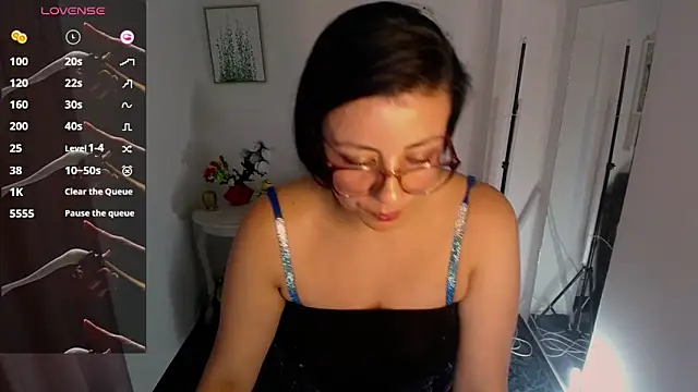 Valeri bj online show from 25, 5, 2026