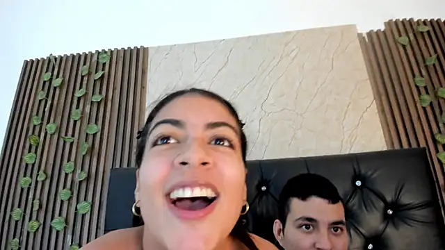 Snapshot of MarceANDCami chatting on 17, 5, 2026 MarceANDCami online show from 17, 5, 2026