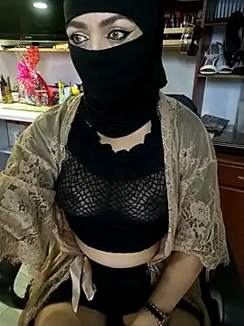 Snapshot of nadia__abaud chatting on 19, 10, 2025 nadia abaud online show from 19, 10, 2025