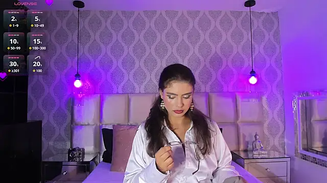 BellaaGrace online show from 14, 6, 2026