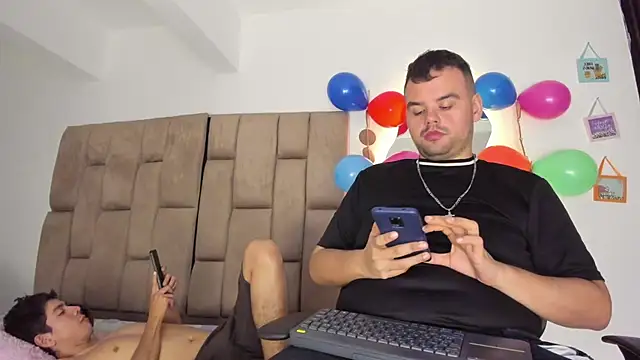 Aaron Grant online show from 7, 7, 2026
