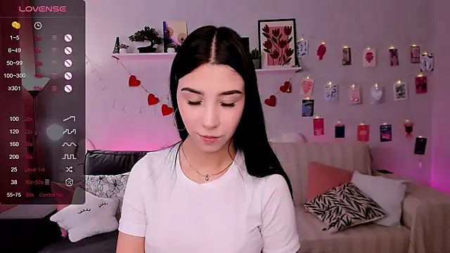 jasmintokyra online show from 28, 4, 2026