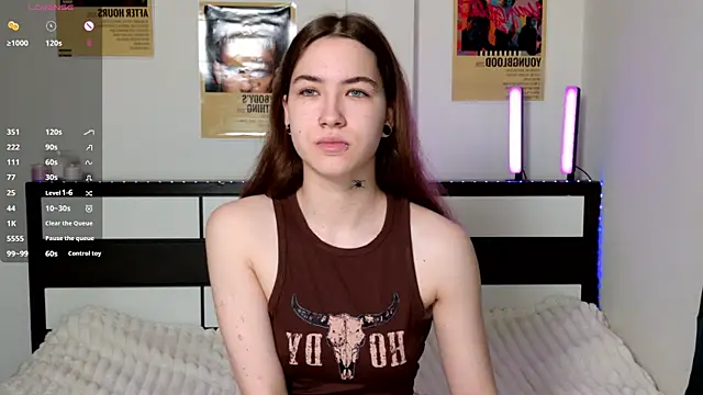 EvaAndLuna online show from 3, 6, 2026