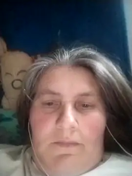 Snapshot of IrisMaris37 chatting on 6, 5, 2026 IrisMaris37 online show from 6, 5, 2026