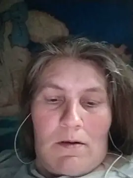Snapshot of IrisMaris37 chatting on 18, 5, 2026 IrisMaris37 online show from 18, 5, 2026