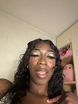 SpicySweetie online show from 13, 6, 2026